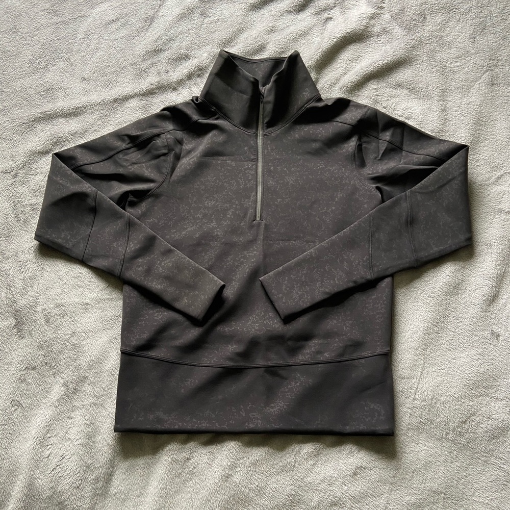 Lululemon “Run to Reset” Half Zip Size M